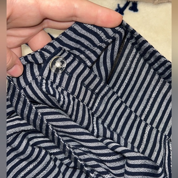 American eagle navy striped skirt - Picture 5 of 5